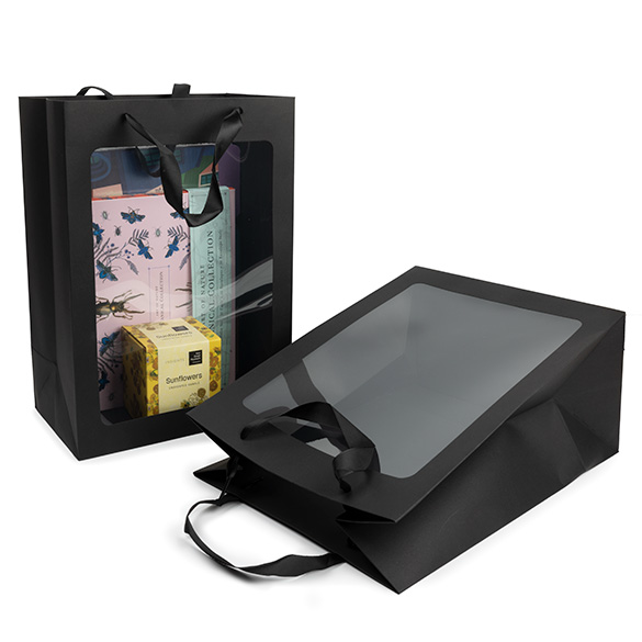 Geschenkbeutel Schwarz mit Sichtfenster 24,9x15,2x35,1 cm (10 Stück) [GMBW3B]